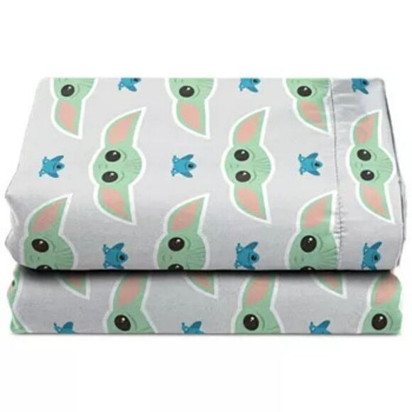 DISNEY Star Wars Grogu, Baby Yoda, 8-Pc. Reversible Full Comforter Set - Picture 5 of 7